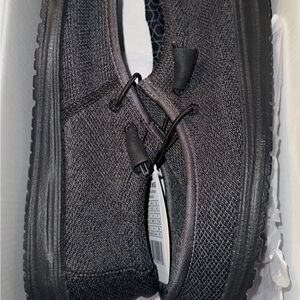 Hey Dude Wally Micro Total Black